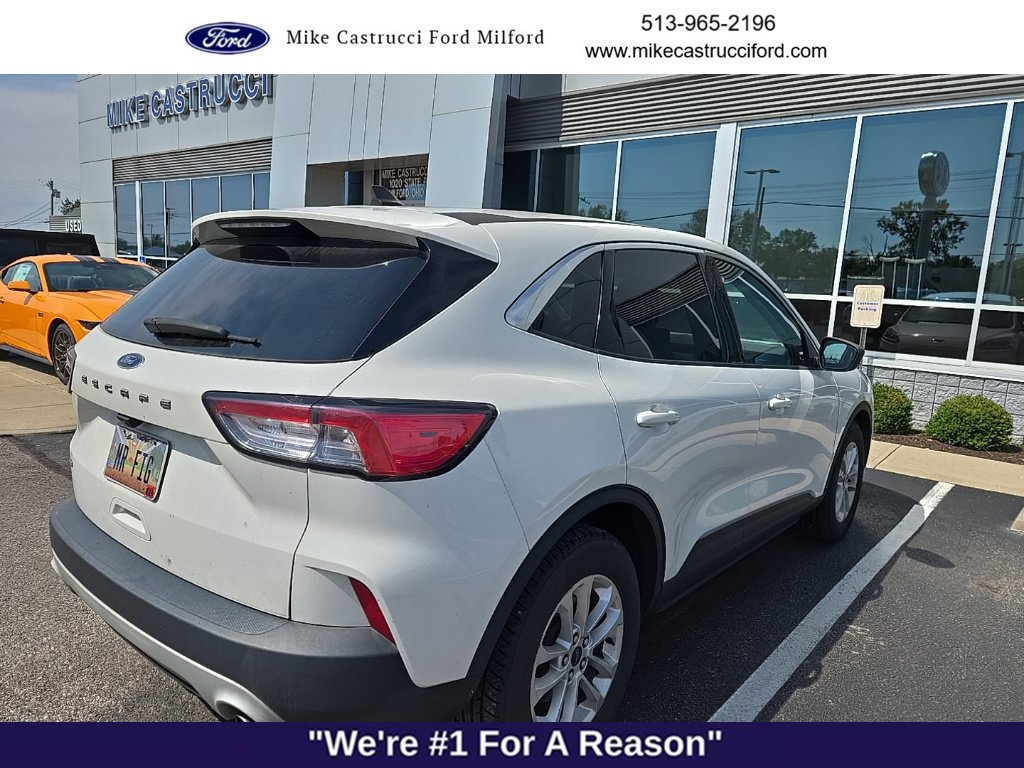 Certified 2022 Ford Escape SE w/ Cold Weather Package FWD image 4