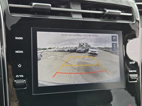 Certified 2023 Hyundai Tucson SEL w/ Convenience Package FWD image 23