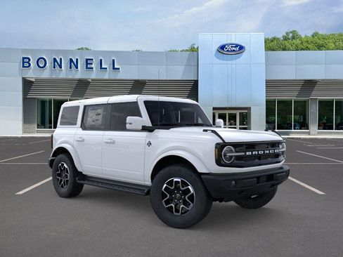 New 2025 Ford Bronco Outer Banks image 7
