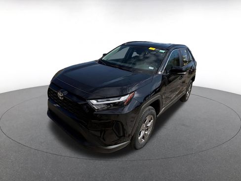 Used 2025 Toyota RAV4 XLE w/ Weather Package image 3