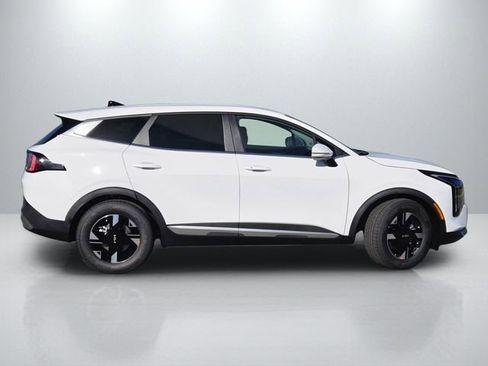 New 2026 Kia Sportage LX FWD image 6