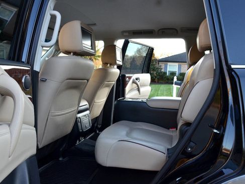 Used 2017 Nissan Armada Platinum w/ Captain Seat Package image 15