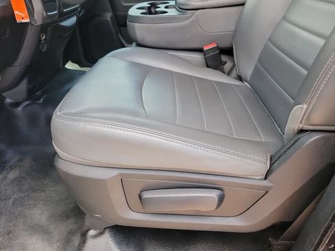 Used 2018 RAM 1500 Tradesman RWD image 13