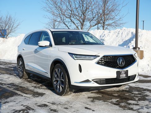 Used 2023 Acura MDX SH-AWD w/ Technology Package image 7