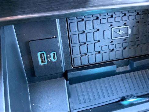 Certified 2024 Ford Expedition Max Limited image 32