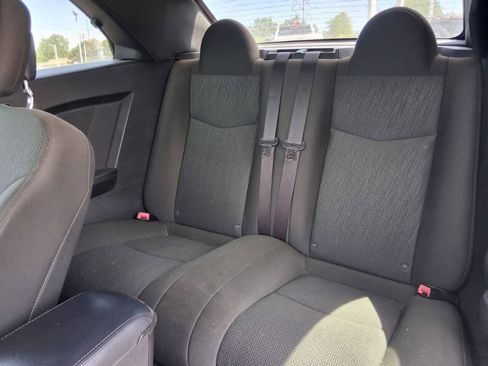 Used 2012 Chrysler 200 Touring FWD image 14