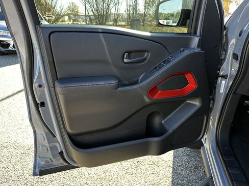 New 2026 Nissan Frontier Pro-X w/ Tow Package image 10