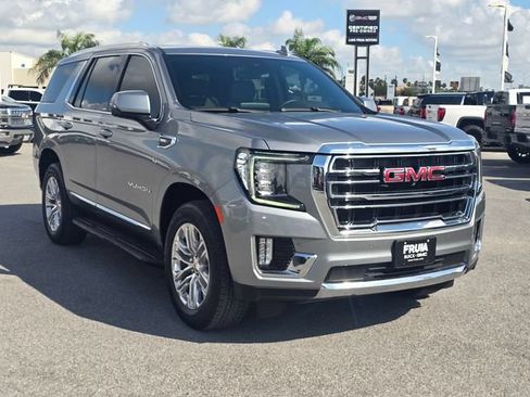 Used 2024 GMC Yukon SLT w/ SLT Luxury Package RWD image 4
