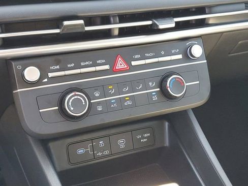 Certified 2026 Hyundai Tucson SE image 23