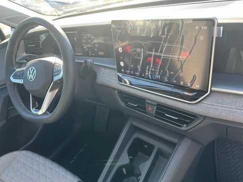 New 2026 Volkswagen Tiguan S FWD image 32