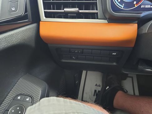 Used 2024 Mitsubishi Outlander SEL image 21