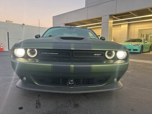 Used 2018 Dodge Challenger SRT w/ Technology Group image 15