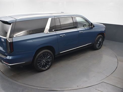 Certified 2026 Cadillac Escalade ESV Luxury w/ Touring Package image 47