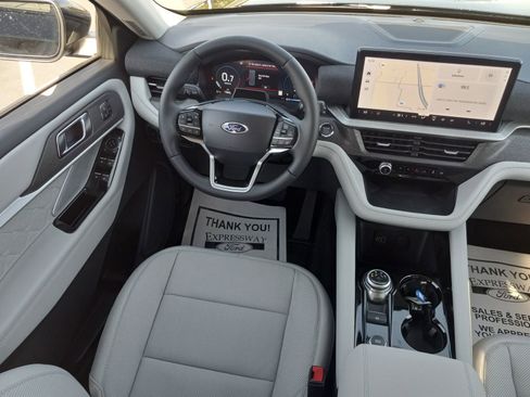 New 2026 Ford Explorer Platinum w/ LUX Leather Package image 16
