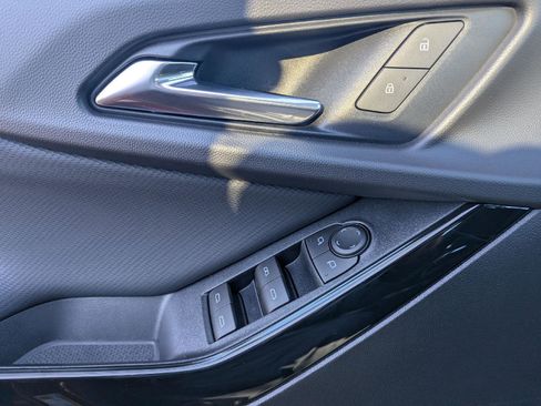 New 2026 Chevrolet Equinox LT w/ Convenience Package II image 31