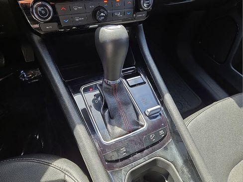 Used 2024 Jeep Compass Trailhawk image 31