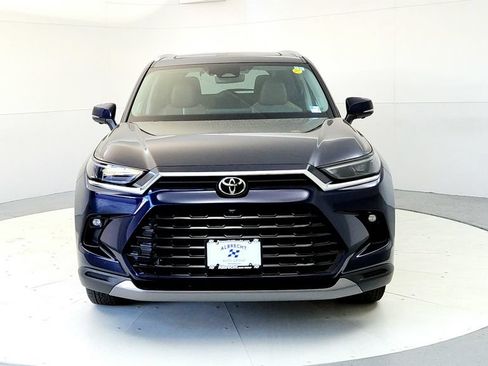 New 2026 Toyota Grand Highlander AWD image 8