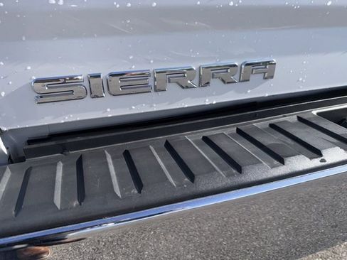 Used 2017 GMC Sierra 1500 SLT AWD/4WD image 26