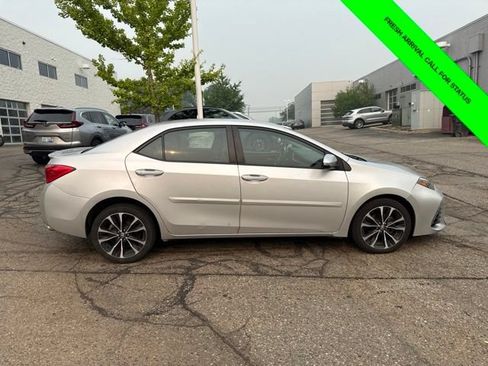 Used 2019 Toyota Corolla SE FWD image 13