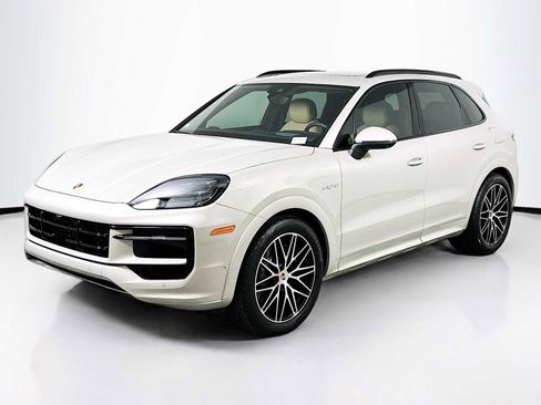 New 2026 Porsche Cayenne E-Hybrid image 1