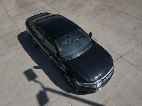 Used 2021 Volkswagen Jetta SEL Premium image 51