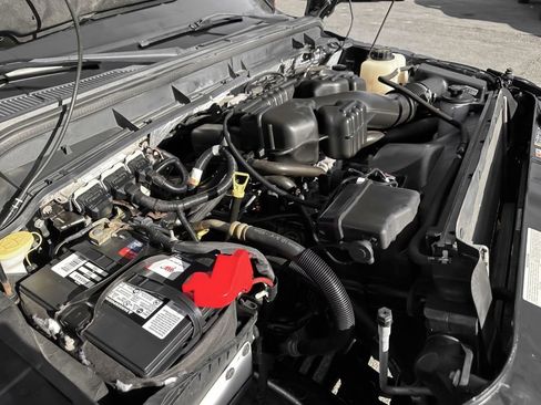 Used 2015 Ford F250 Lariat w/ Chrome Package image 29