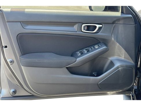 Certified 2025 Honda Civic Sport image 11
