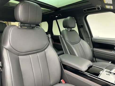 New 2026 Land Rover Range Rover SE AWD/4WD image 14