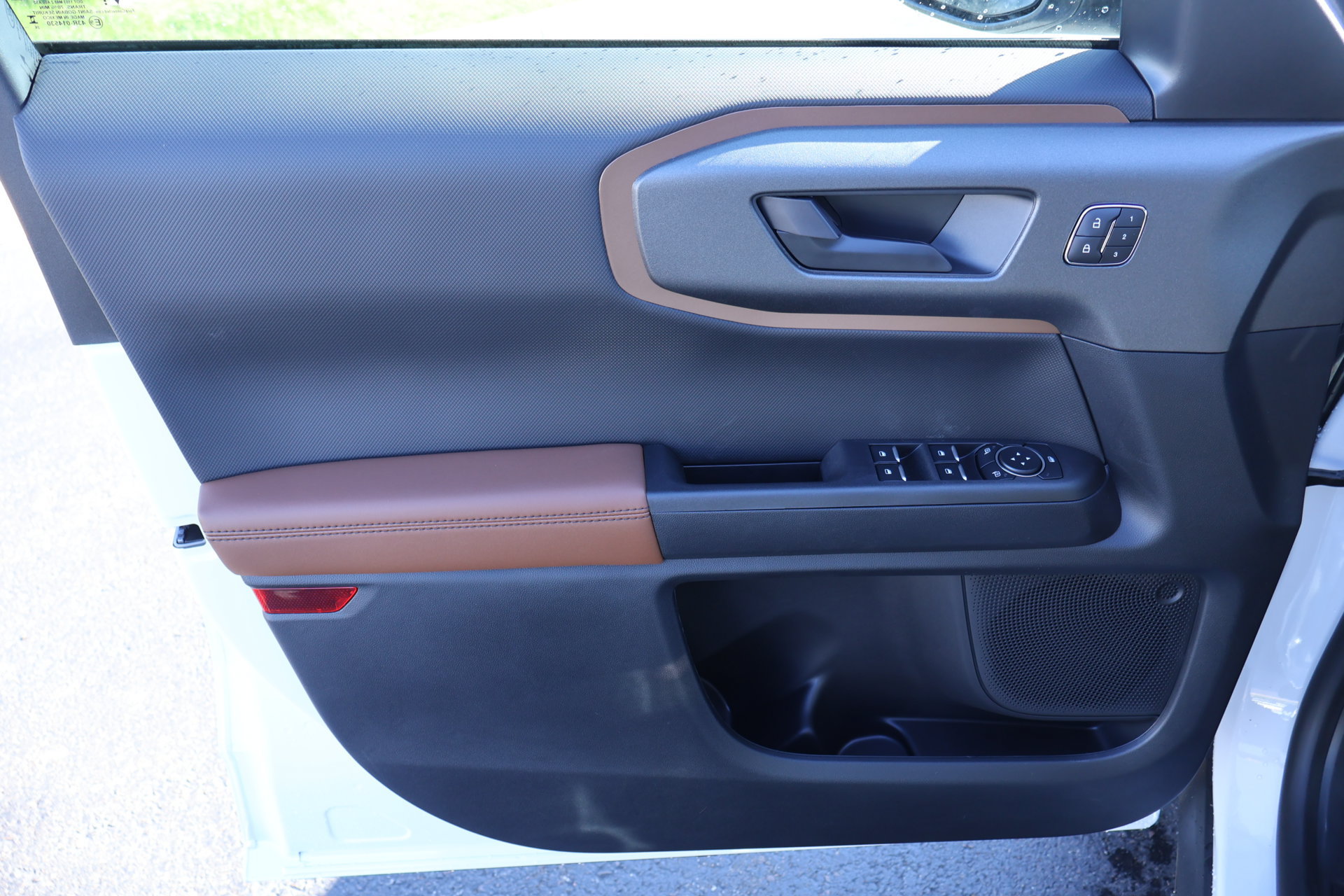 New 2026 Ford Bronco Sport Outer Banks AWD/4WD image 15