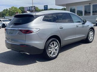 Used 2023 Buick Enclave Essence w/ Experience Buick Package AWD/4WD video 3