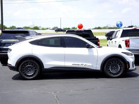 New 2025 Ford Mustang Mach-E GT image 5