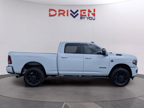 Used 2024 RAM 2500 Big Horn w/ Night Edition image 5