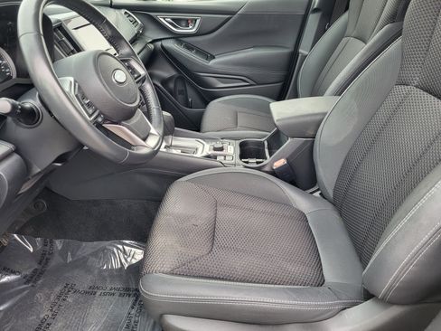 Used 2019 Subaru Forester Premium image 12
