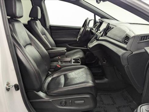 Used 2024 Honda Odyssey Sport image 18