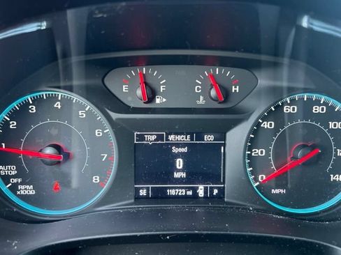 Used 2018 Chevrolet Malibu LT FWD image 8