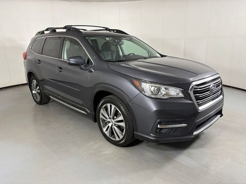 Used 2020 Subaru Ascent Limited w/ Technology Package AWD/4WD image 2