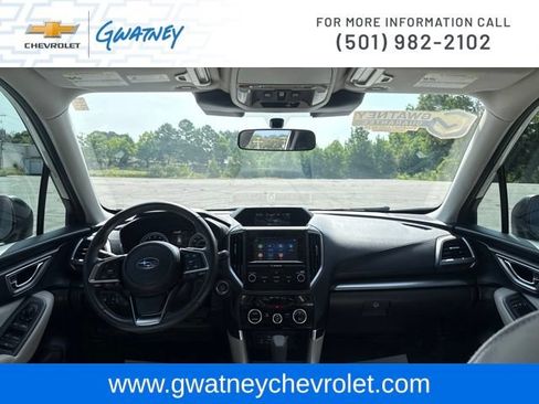 Used 2024 Subaru Forester Premium AWD/4WD image 24