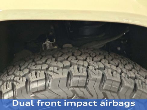 Certified 2025 Ford Bronco Raptor w/ Interior Carbon Fiber Pack AWD/4WD image 27