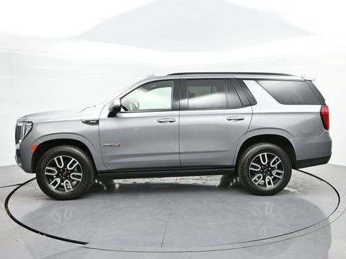 Used 2023 GMC Yukon AT4 image 4