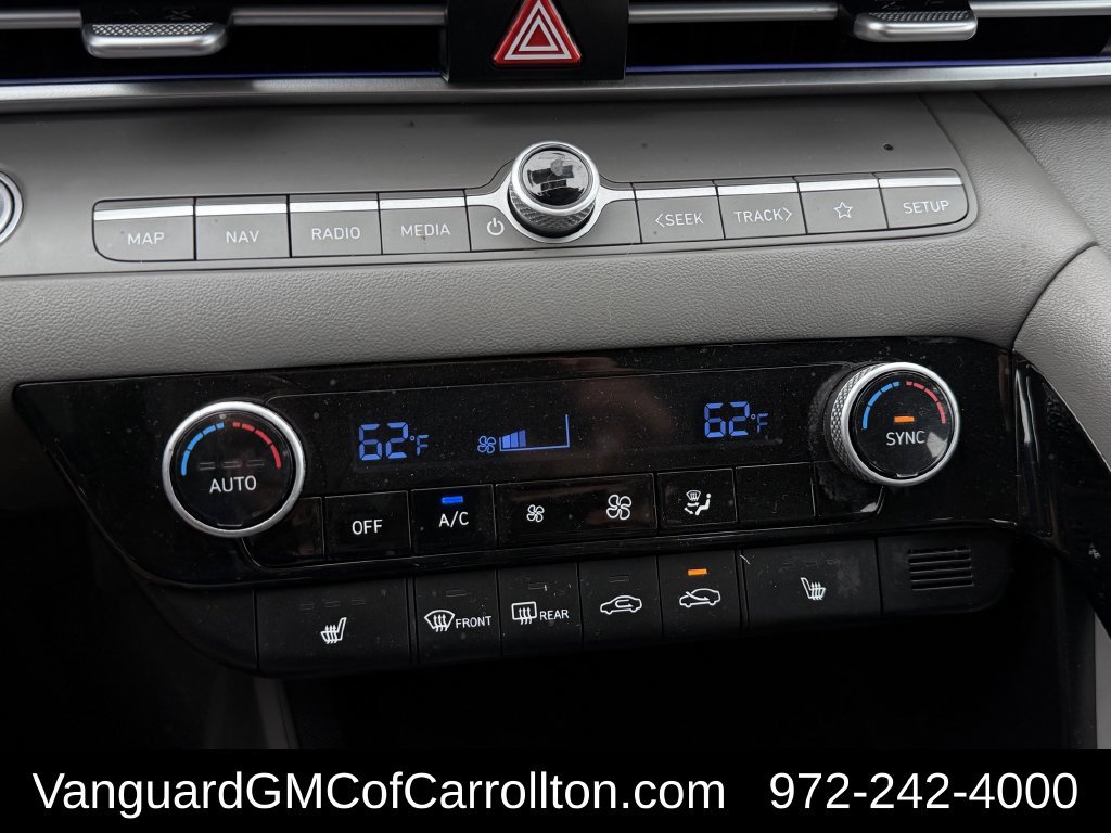 Used 2024 Hyundai Elantra SEL w/ Convenience Package FWD image 21