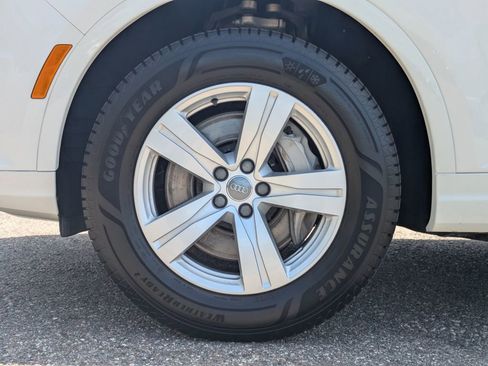 Used 2019 Audi Q7 2.0T Premium Plus w/ Premium Plus Package AWD/4WD image 11