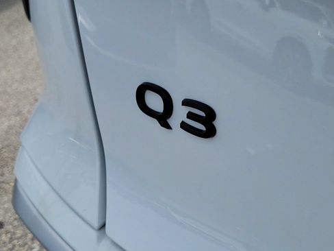 New 2026 Audi Q3 quattro 2.0T AWD/4WD image 5
