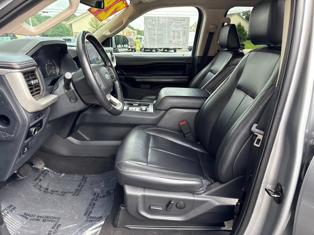 Used 2024 Ford Expedition Max XLT AWD/4WD image 23