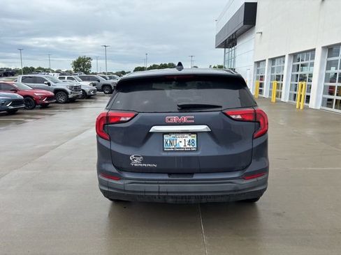 Used 2019 GMC Terrain SLE FWD image 4
