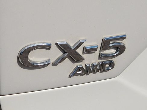 Used 2024 MAZDA CX-5 AWD 2.5 S w/ Select Package image 12