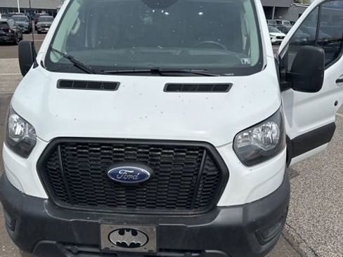 Used 2023 Ford Transit 250 Low Roof image 10