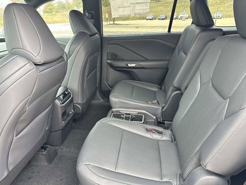 New 2026 Lexus TX 500h AWD image 10