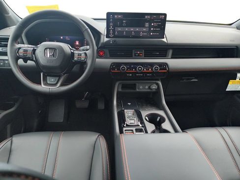 New 2026 Honda Pilot TrailSport image 21