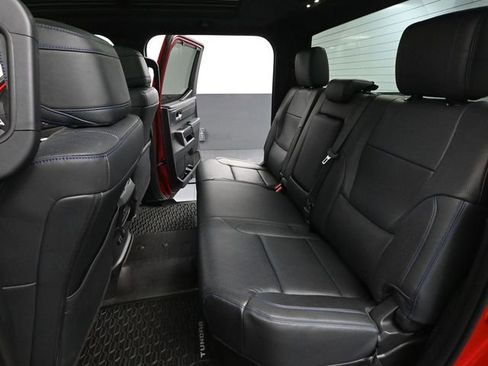 Used 2022 Toyota Tundra Platinum image 40