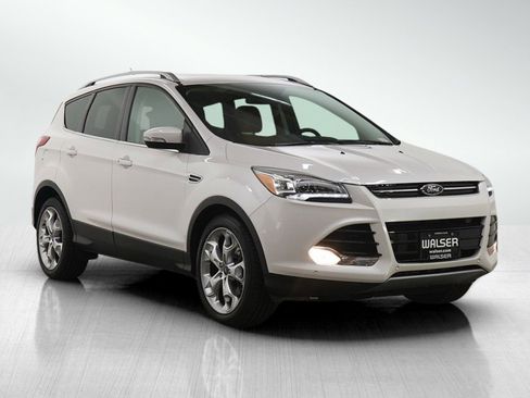 Used 2016 Ford Escape Titanium w/ Canadian Touring Package image 7